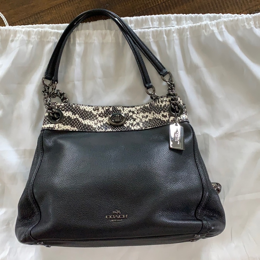 NWOT- 🐍 Coach Edie Bag with Snakeskin Detail 🐍